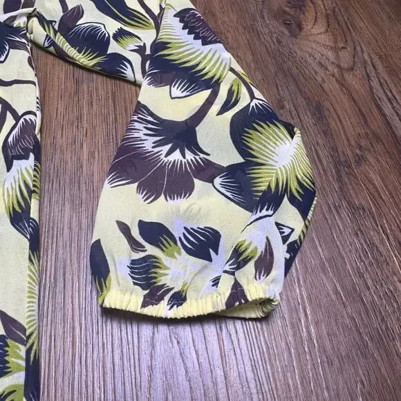 Ann Taylor LARGE sheer yellow floral long sleeve blouse - Picture 12 of 12